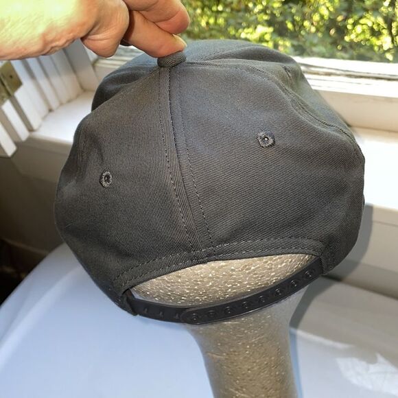 12th Annual 2004 Winter National Classic Chevy Worldwide Camaro gray cap - Picture 4 of 8